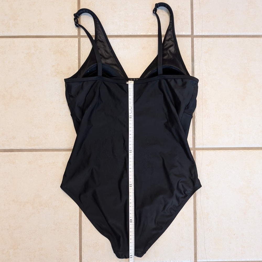 Y2K Krista One Piece Eyelet Detail Swimsuit Size 16 - Picture 10 of 13